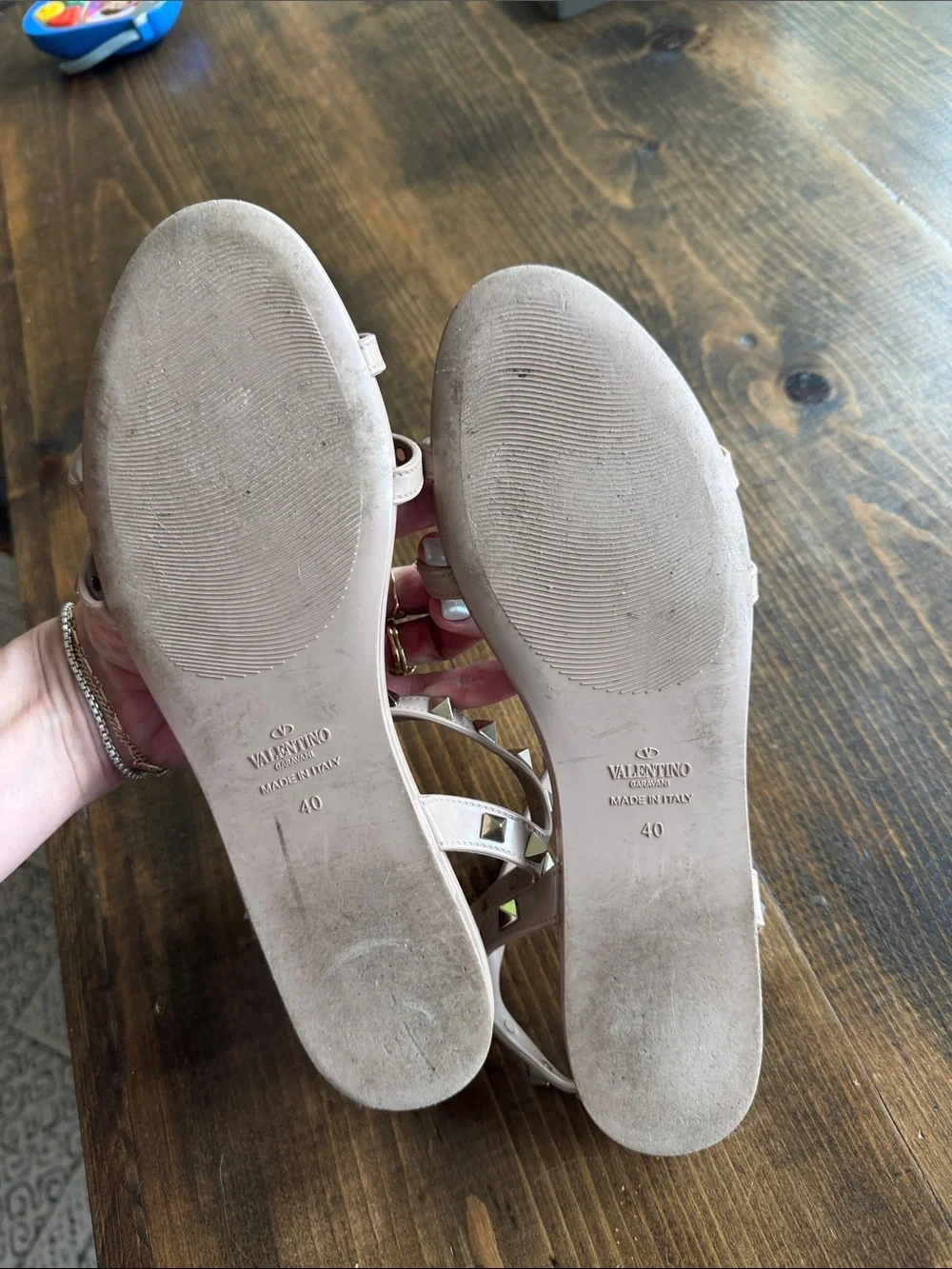 Valentino Jelly Nude Rockstud T-Strap Sandals 40 - Picture 5 of 5